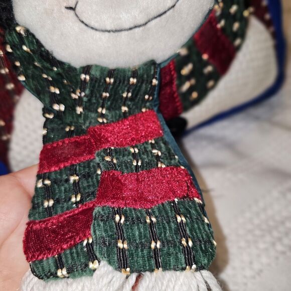 Vintage Quilted Snowman Throw Pillow Crochet Outfit Christmas Decor Let It Snow - Picture 8 of 13